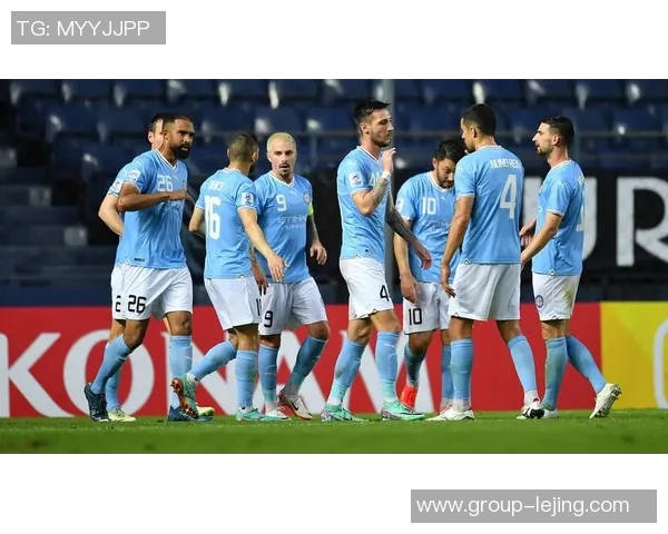 马可尼与墨尔本城的激烈对决揭示足球战术与团队协作的精彩瞬间